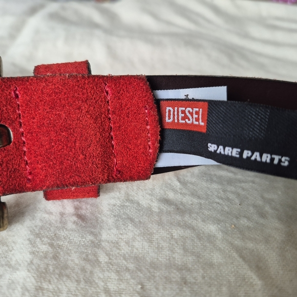 Vintage Diesel Red Suede Belt with Brass Buckle Size 80 . 39 Inch - Picture 5 of 15